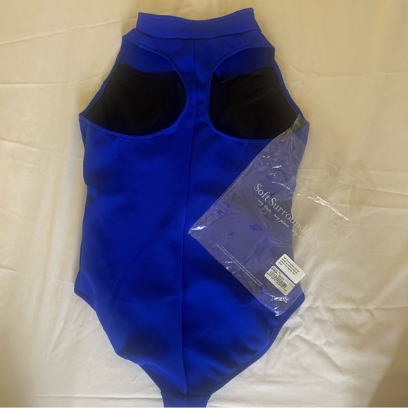 NEW in pkg. MagicSuit Scuba Coco - super sexy fit, under-wire support for D, DD+ - Picture 6 of 13